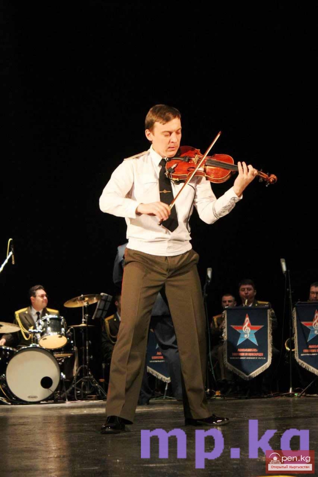 Музыка победы!