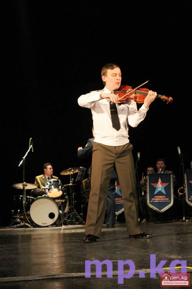 Музыка победы!