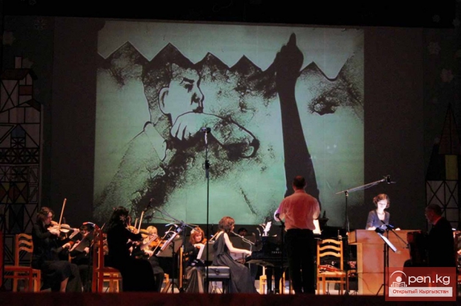 Музыкальный подарок из песка!