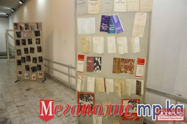 Русский драмтеатр отмечает 80-летие