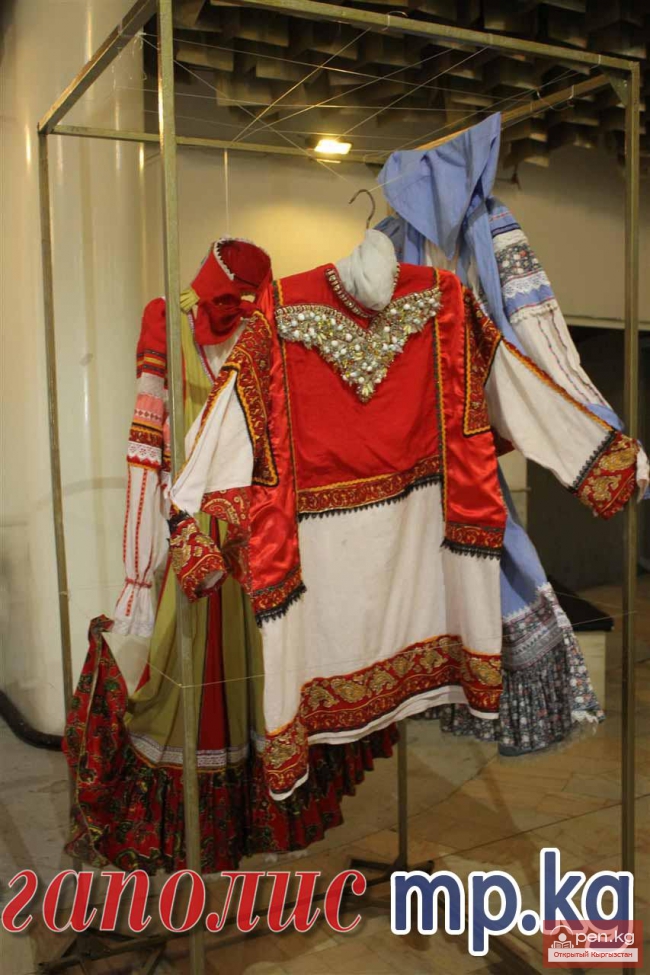 Русский драмтеатр отмечает 80-летие