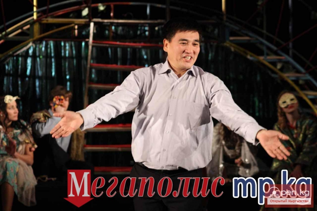 Русский драмтеатр отмечает 80-летие