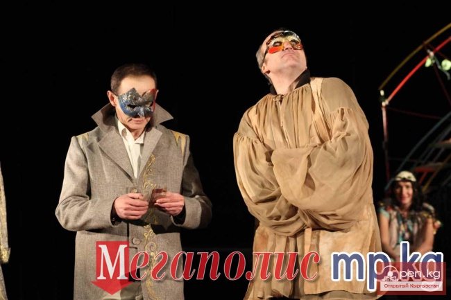 Русский драмтеатр отмечает 80-летие