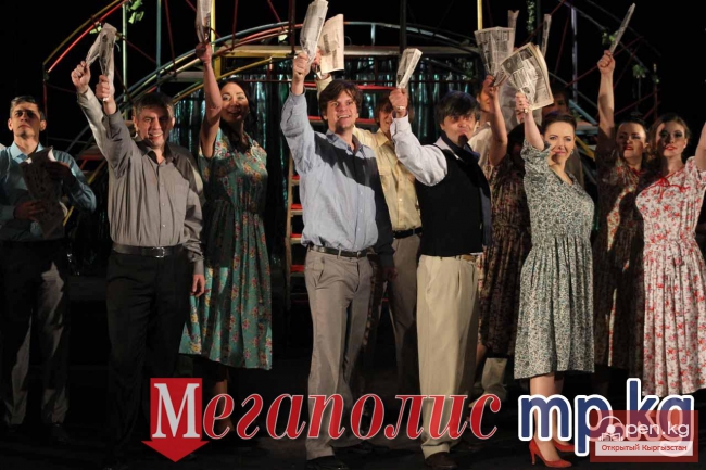 Русский драмтеатр отмечает 80-летие