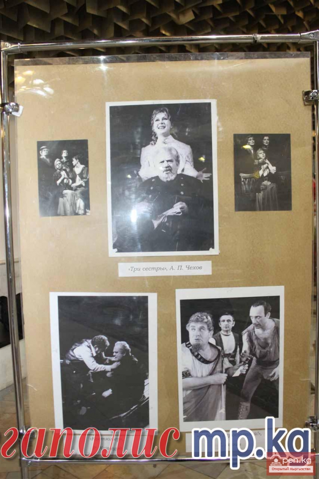 Русский драмтеатр отмечает 80-летие