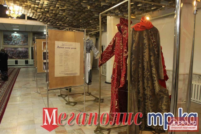 Русский драмтеатр отмечает 80-летие