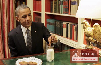 Акаева пригласили на званый завтрак к Обаме