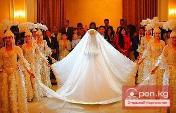 В Кыргызстане готовятся отменить пышные праздники и обрядовые торжества