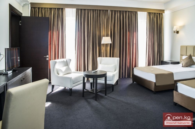 Отель «Амбассадор» (AMBASSADOR)