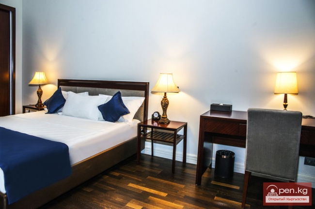 Отель «Амбассадор» (AMBASSADOR)