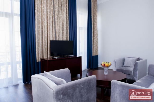 Отель «Амбассадор» (AMBASSADOR)