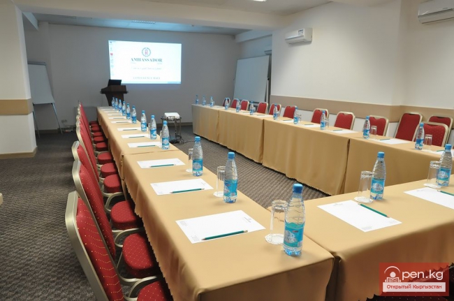 Отель «Амбассадор» (AMBASSADOR)