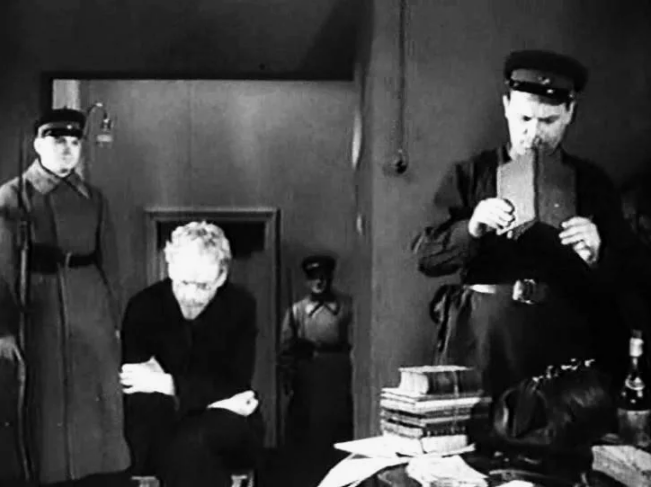 Арест К. Тыныстанова и Е. Д. Поливанова