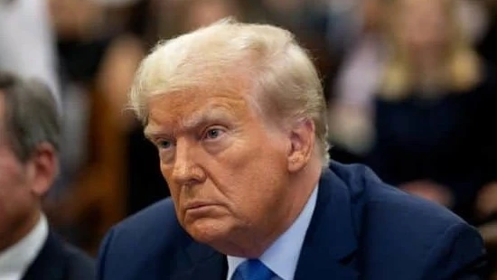 «У нас есть атомная подводная лодка прямо у их берегов»: Трамп прокомментировал испытание ракеты «Буревестник»