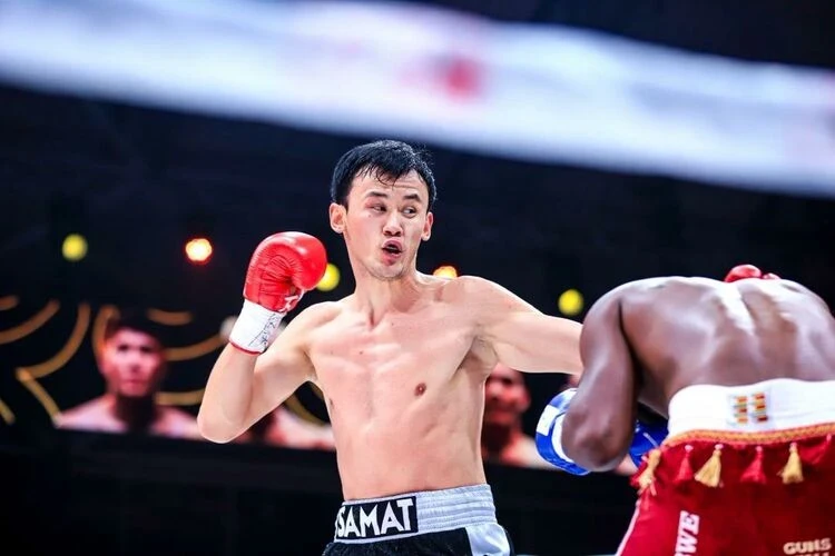 Самат Абдырахманов (Самат Кыргыз) победил бойца из Зимбабве на турнире