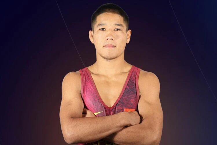 Кыргызстанец Асан уулу Омурбек завоевал серебро чемпионата мира по борьбе (U-23)