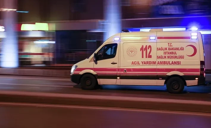 В Стамбуле обрушился шестиэтажный дом