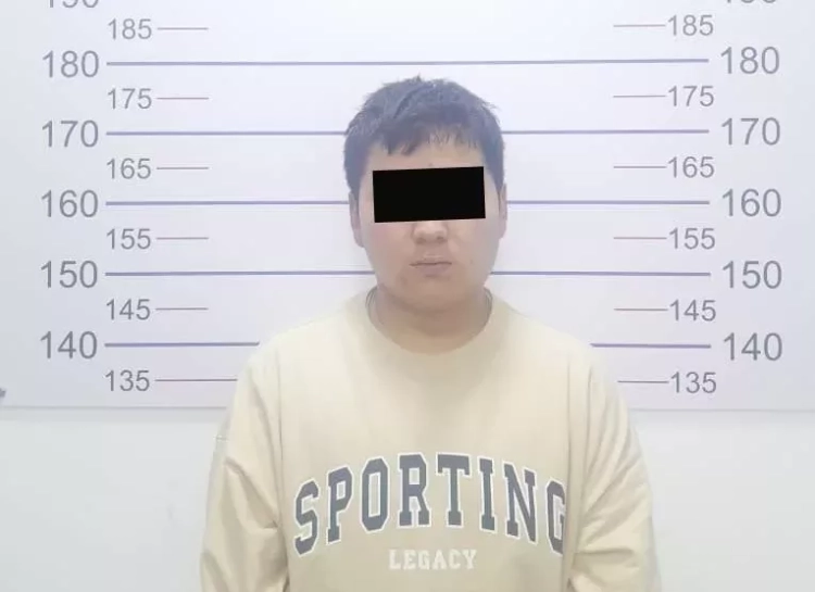 Подозреваемый в двойном убийстве в «Ак-Ордо 3» был убит сотрудниками милиции при попытке побега