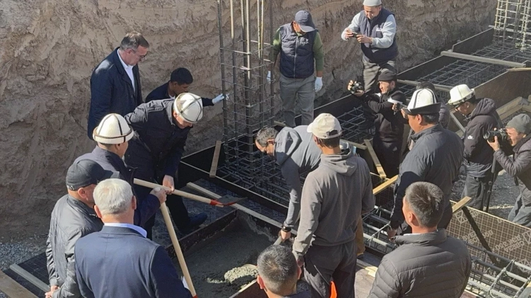 В Нарыне начато строительство нового здания областного центра семейной медицины