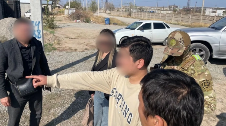 В МВД Кыргызстана рассказали о всех обстоятельствах двойного убийства в Ак-Ордо и гибели подозреваемого