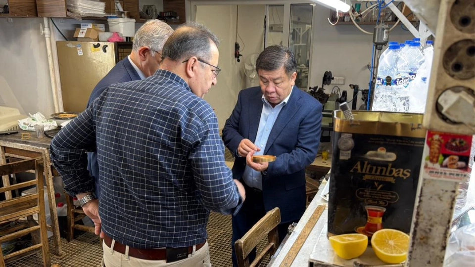 ГНС и КТУ «Манас» договорились о подготовке ювелиров в Кыргызстане