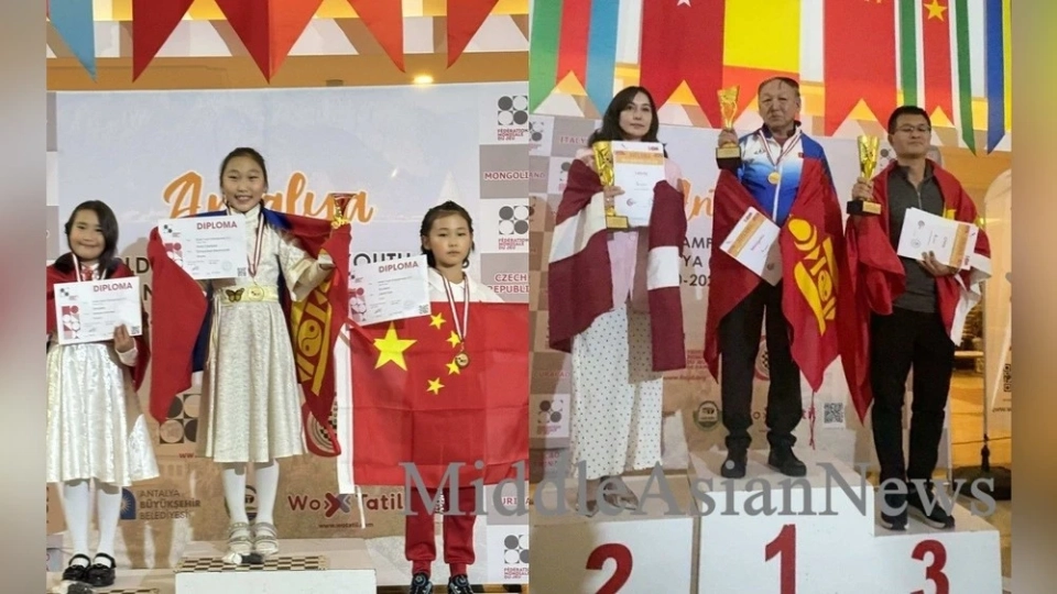 Сборная Монголии стала четырехкратным чемпионом мира по шашкам в Анталье. Фото